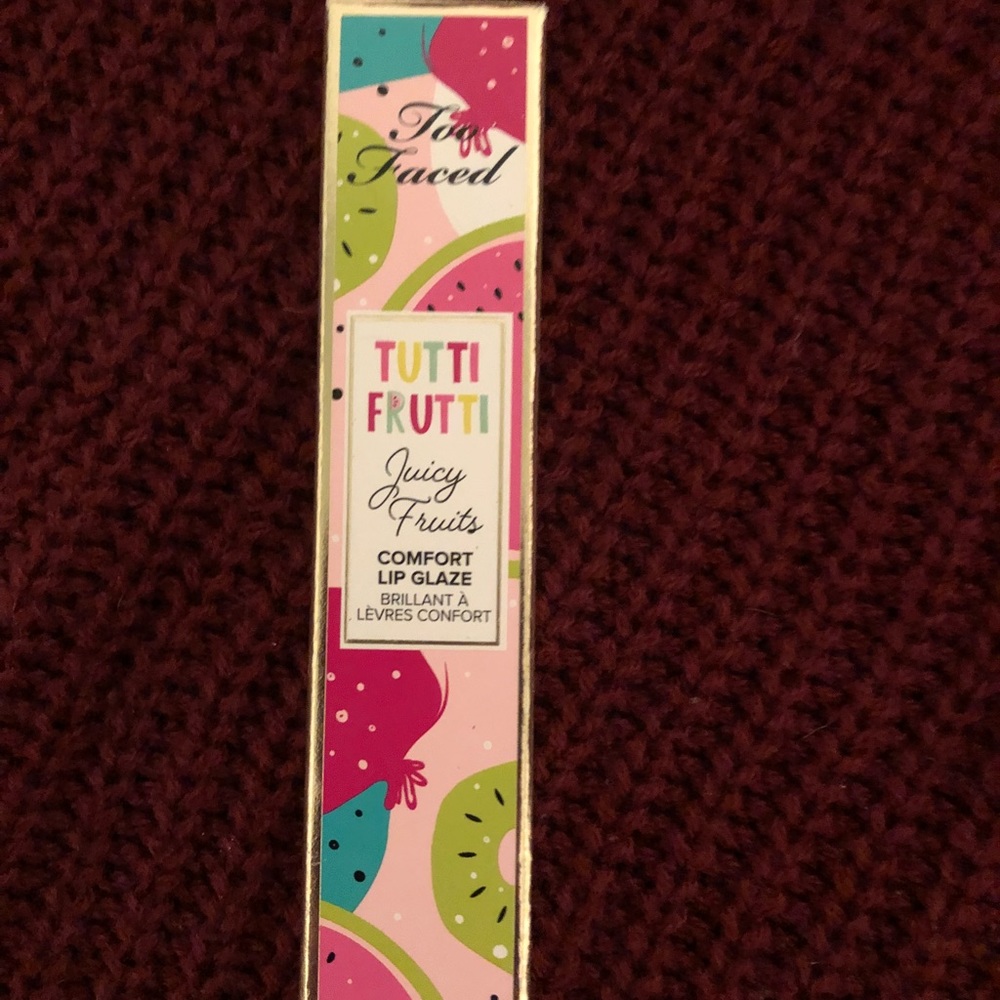 Too Faced Tutti Frutti ‘who gives a fig’